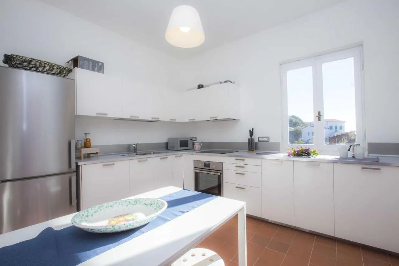 Casa Bianca - Goelba Villa Pomonte